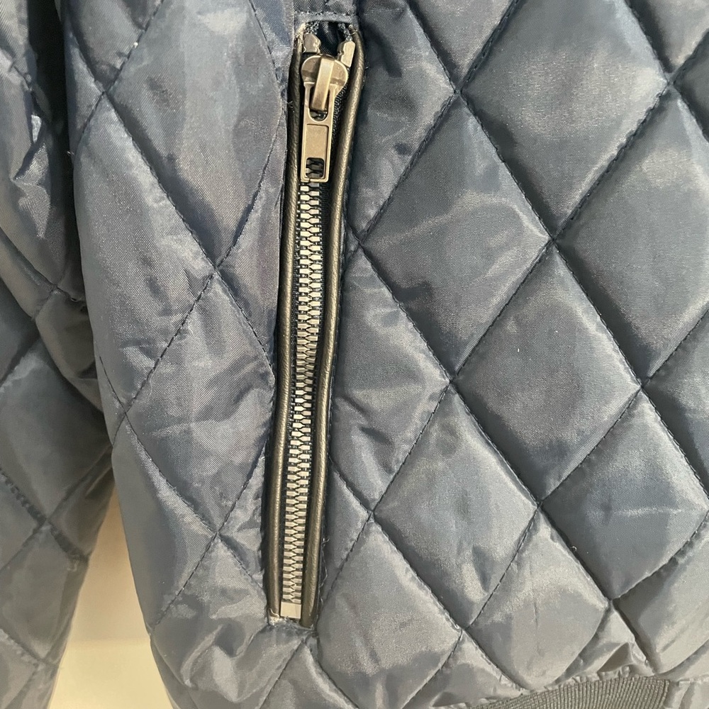 Men’s  Quilted Navy Bomber Jacket Medium - Picture 11 of 13